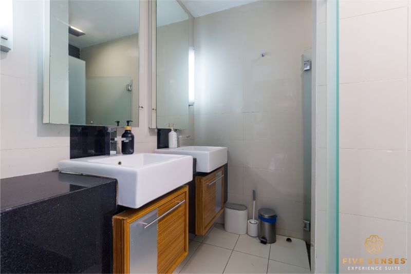 Elite Deluxe Queen Room - room photo 15